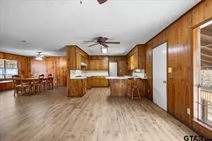 585 W Humble Rd, New London, TX 75682 - Photo 8