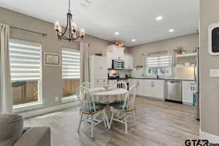 17110 Crossing Cir, Lindale, TX 75771 - Photo 12