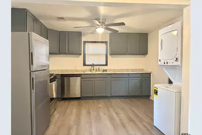 137 Ash St, Pittsburg, TX 75686 - Photo 6