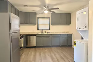 137 Ash St, Pittsburg, TX 75686 - Photo 6