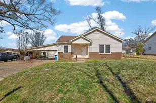 404 Rogers Ave, Henderson, TX 75654 - Photo 2