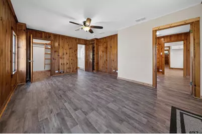 404 Rogers Ave, Henderson, TX 75654 - Photo 36