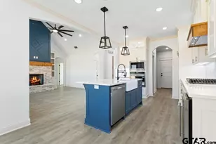 15510 C R 434, Lindale, TX 75771 - Photo 14