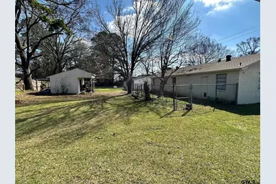 2601 E George Richey Rd, Longview, TX 75605 - Photo 26