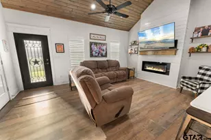 309 N Bois D Arc St, Van, TX 75790 - Photo 4