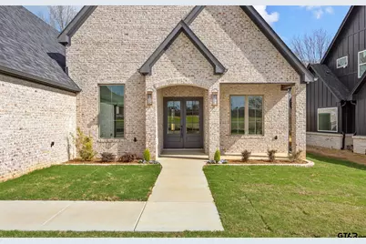 15083 Sweet Springs Dr, Tyler, TX 75703 - Photo 2