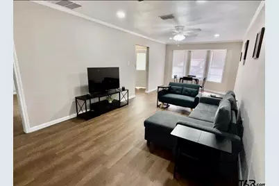 1425 Dogwood St, Tyler, TX 75701 - Photo 4