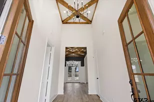 19395 Ridge Point Cir, Lindale, TX 75771 - Photo 6