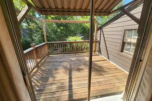 608 W 3rd Apt B, Tyler, TX 75701 - Photo 8