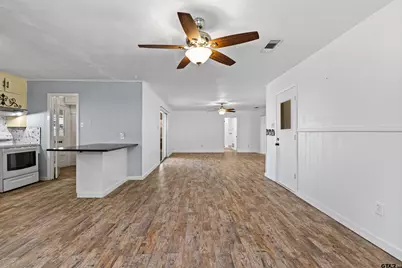 1105 W Garfield, Longview, TX 75602 - Photo 18