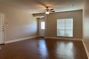 319/321 Princess Pl, Tyler, TX 75704 - Photo 4