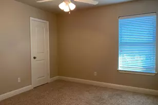 319/321 Princess Pl, Tyler, TX 75704 - Photo 10