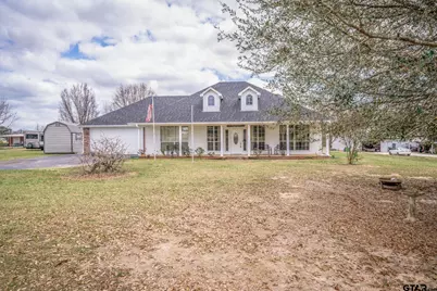 2266 Big Woods, Longview, TX 75605 - Photo 2