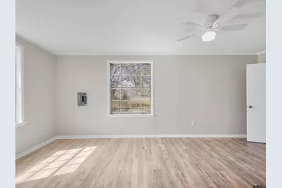 8240 W Hwy 154, Gilmer, TX 75644 - Photo 14