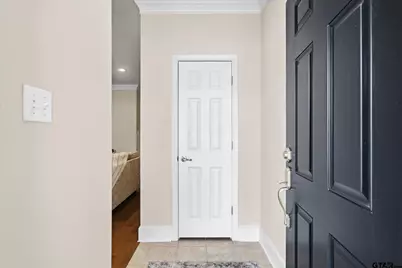 5804 Cross Creek Circle, Tyler, TX 75703 - Photo 4