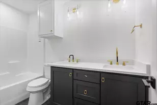 451 W Harmony St, Tyler, TX 75702 - Photo 30