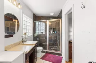 1403 S Robertson Ave, Tyler, TX 75701 - Photo 24