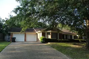 613 Beth, Tyler, TX 75703 - Photo 1