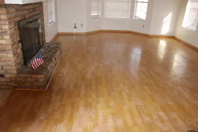 613 Beth, Tyler, TX 75703 - Photo 4