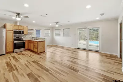 1302 Jeff Davis Dr., Tyler, TX 75703 - Photo 8