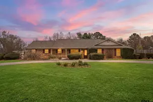 1302 Jeff Davis Dr, Tyler, TX 75703 - Photo 2