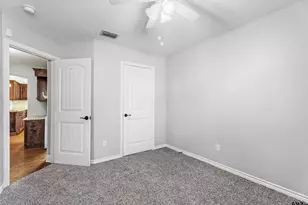 806 James Ct, Chandler, TX 75758 - Photo 16