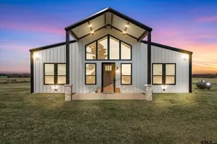 950 Vzcr 1604, Grand Saline, TX 75140 - Photo 1