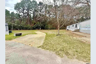1111 Bassett Rd Lot 8, Palestine, TX 75803 - Photo 8