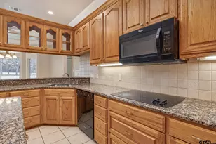 580 Bunker Dr, Tyler, TX 75703 - Photo 14