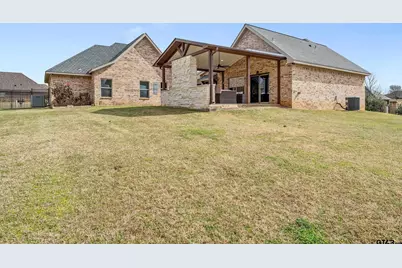 404 Corrigan Trails Blvd, Lindale, TX 75771 - Photo 32