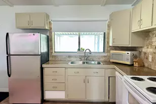 2412 Devine St, Tyler, TX 75701 - Photo 8