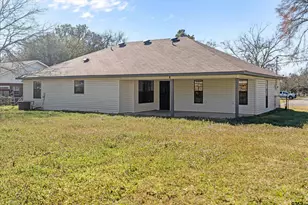 400 Baker, Lindale, TX 75771 - Photo 8