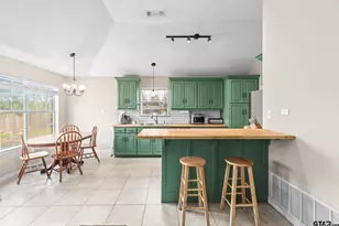 11114 Marcella Cir, Tyler, TX 75709 - Photo 8