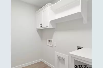 16414 Crossing Circle, Lindale, TX 75771 - Photo 18