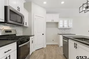 16414 Crossing Cir, Lindale, TX 75771 - Photo 6