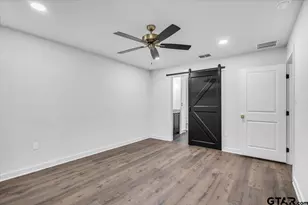 917 Crosby, Tyler, TX 75701 - Photo 10