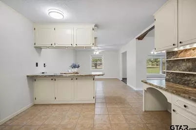 2320 Grangeway Rd, Marshall, TX 75672 - Photo 12