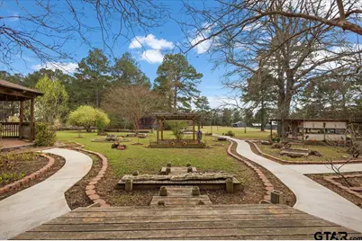2320 Grangeway Rd, Marshall, TX 75672 - Photo 2