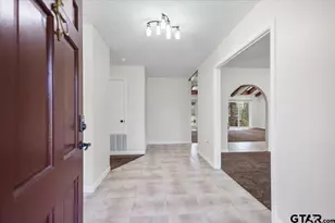 2320 Grangeway Rd, Marshall, TX 75672 - Photo 4