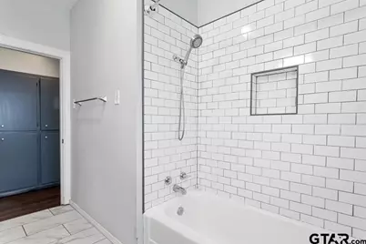 1015 Donnybrook Ave, Tyler, TX 75701 - Photo 12