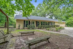 138 Green Knl, Holly Lake Ranch, TX 75765 - Photo 2
