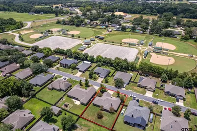 401 Amanda Court, Whitehouse, TX 75791 - Photo 36