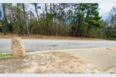 4913 Kirkcaldey Dr., Tyler, TX 75701 - Photo 4