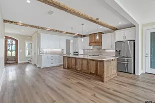 22107 Bluewater, Chandler, TX 75758 - Photo 8