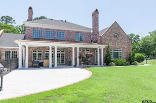 902 E South St, Lindale, TX 75771 - Photo 4