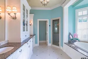 902 E South St, Lindale, TX 75771 - Photo 16