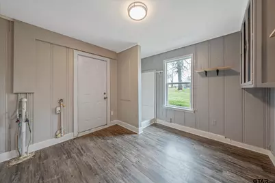 501 S Railroad St, Troup, TX 75789 - Photo 18