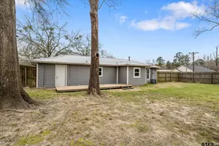 501 S Railroad St, Troup, TX 75789 - Photo 22