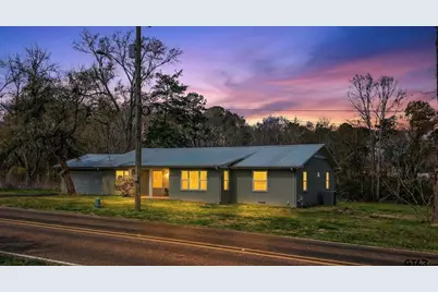 805 E Duval, Troup, TX 75789 - Photo 2