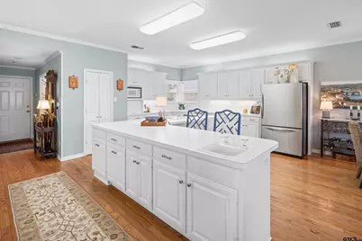 1607 Royal Oak Dr, Tyler, TX 75703 - Photo 14